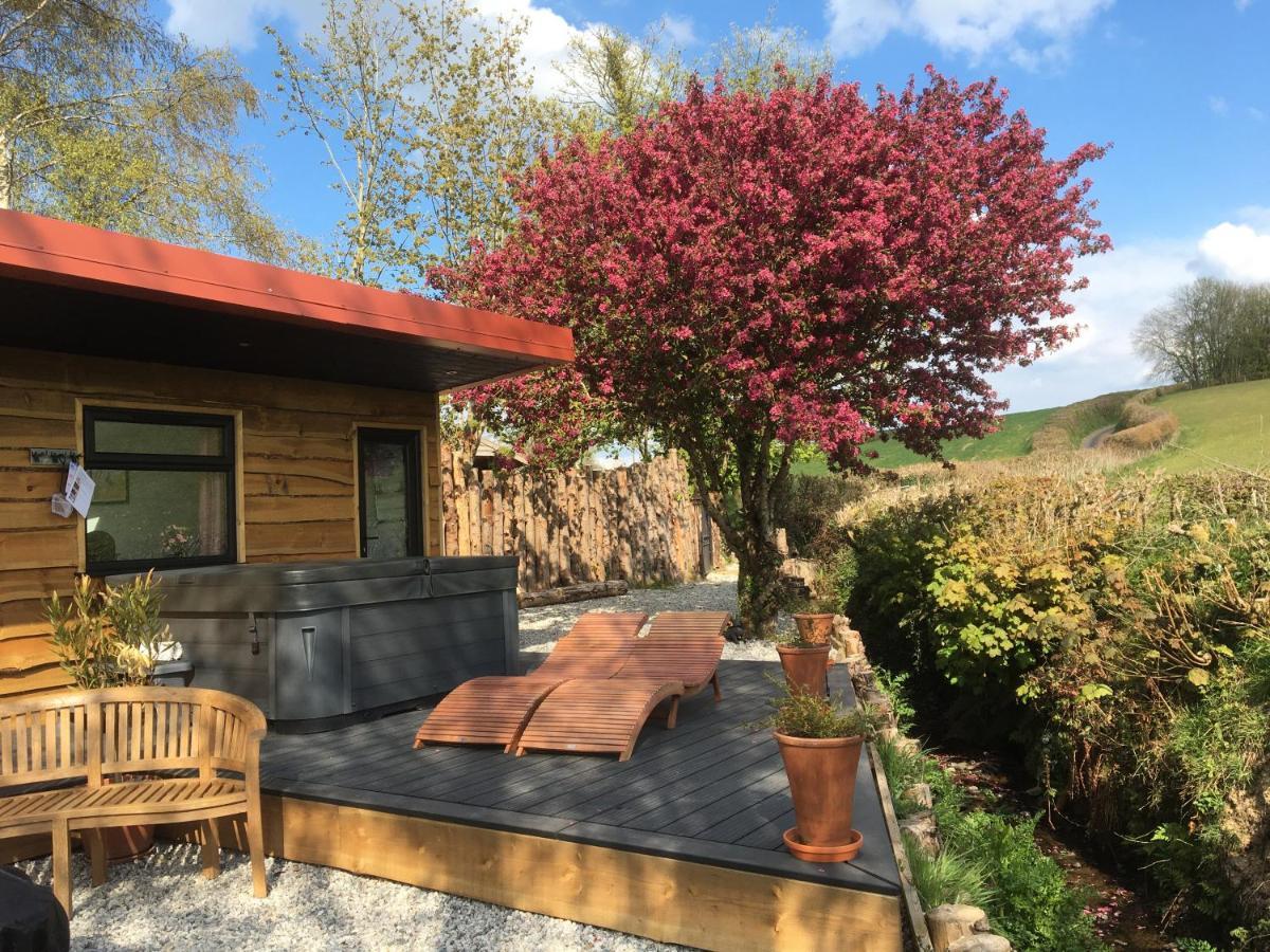Вилла Stargazing Retreat Merton  Экстерьер фото