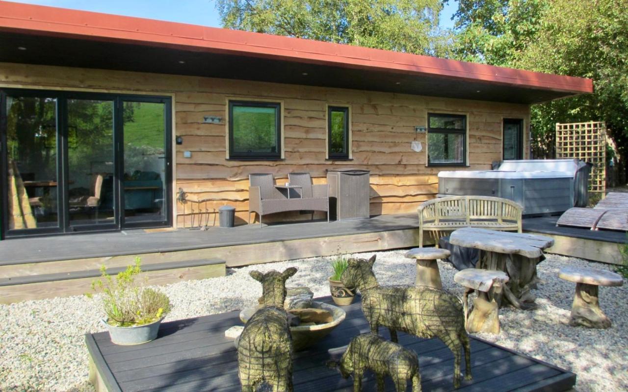 Вилла Stargazing Retreat Merton  Экстерьер фото